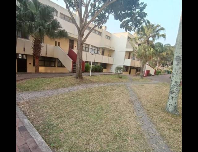 2 BEDROOM DUPLEX FOR SALE IN PARADISE VALLEY